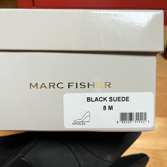 Marc Fisher Suede Wedge Heels, Size 8 - Picture 6 of 6